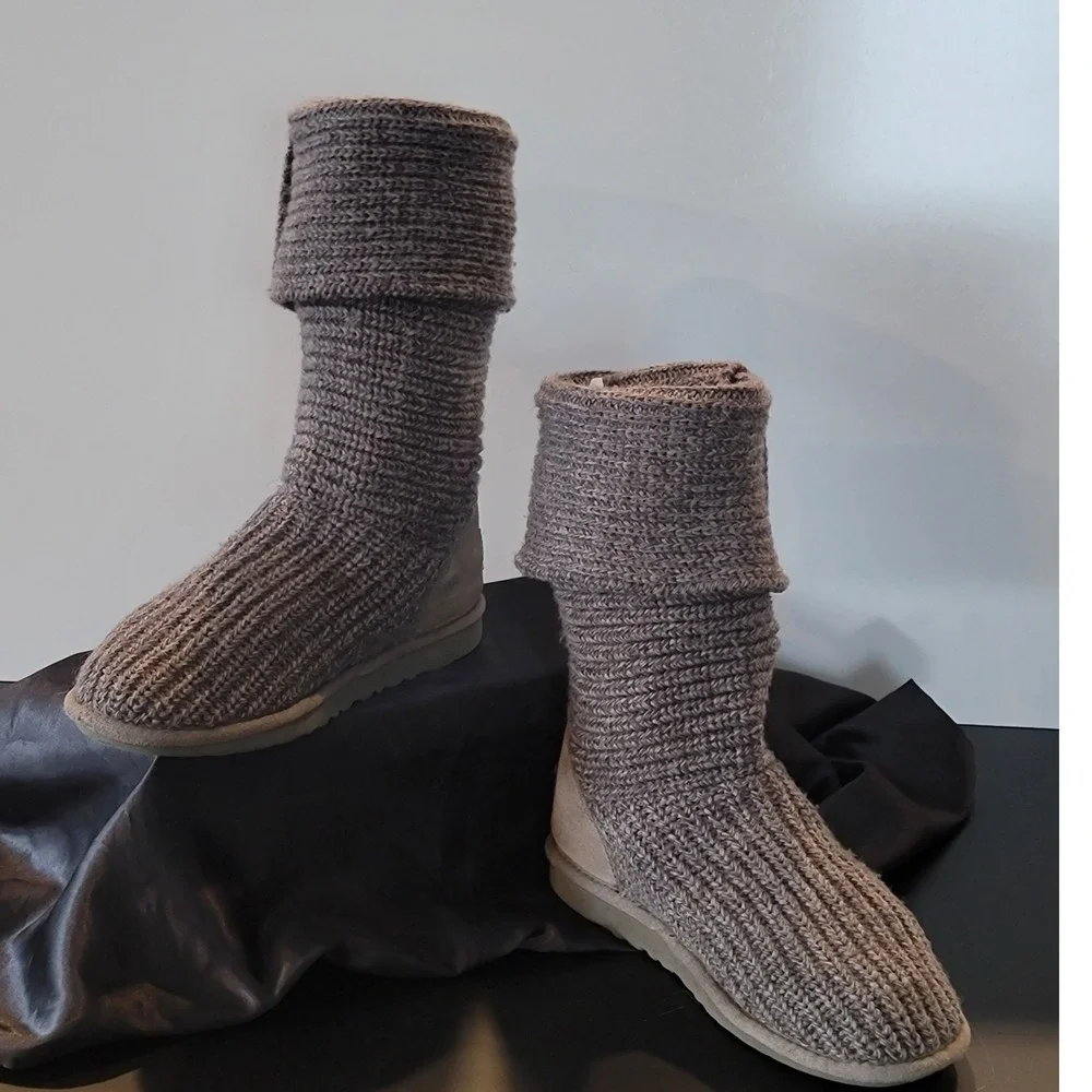 UGG Australia Cardy Grey Knit Tall Button Boots 5819 Womens‎ Size 7